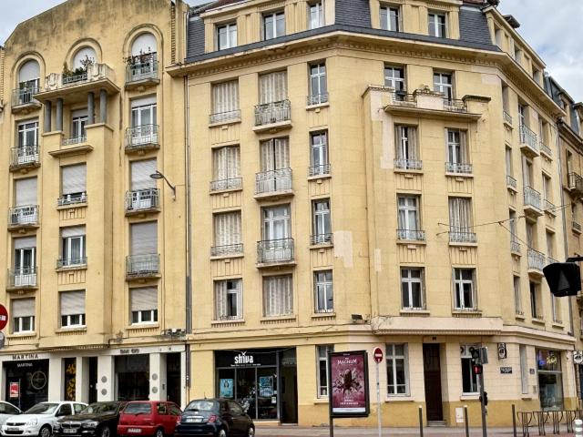 Appartement 6 pièces 147 m²