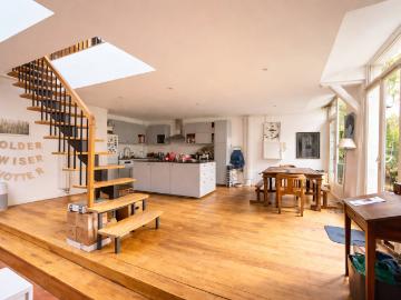 Appartement 6 pièces 148 m²