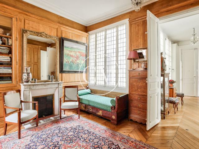 Appartement 6 pièces 149 m²