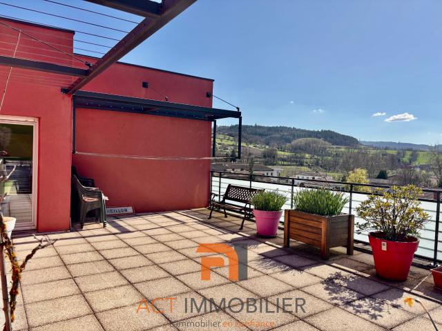 Appartement 6 pièces 150 m²