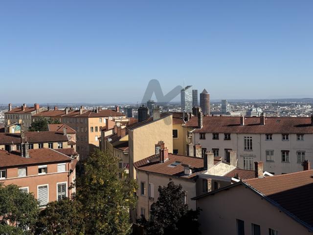 Appartement 6 pièces 150 m²