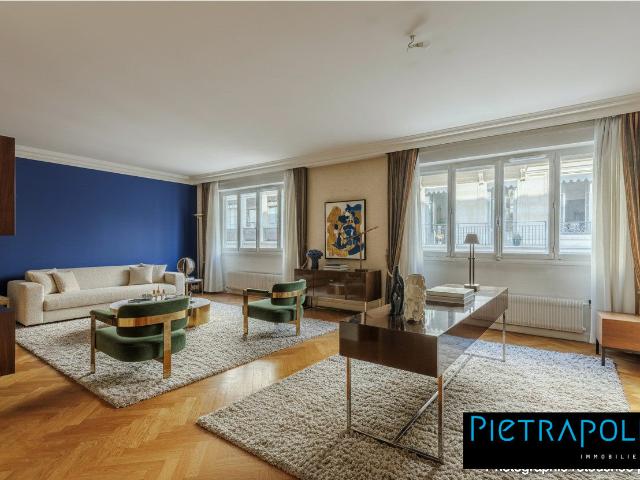 Appartement 6 pièces 152 m²