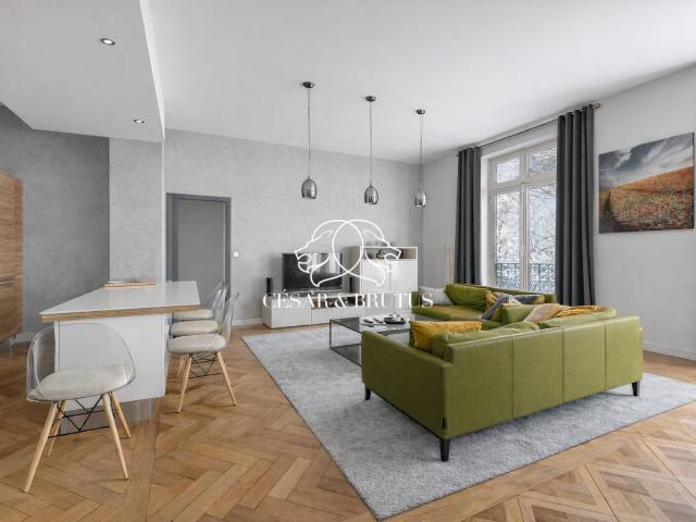 Appartement 6 pièces 153 m²
