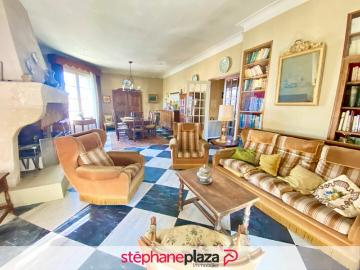 Appartement 6 pièces 154 m²