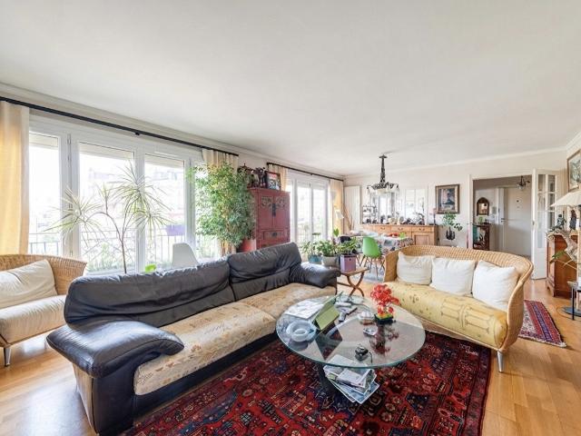 Appartement 6 pièces 155 m²