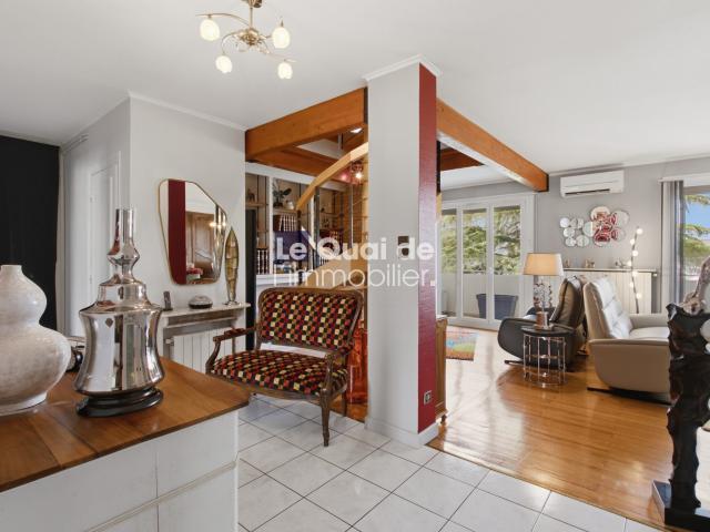 Appartement 6 pièces 156 m²