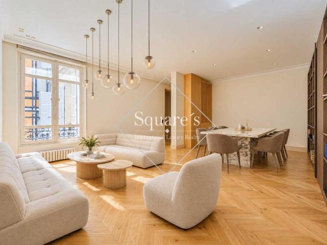 Appartement 6 pièces 157 m²