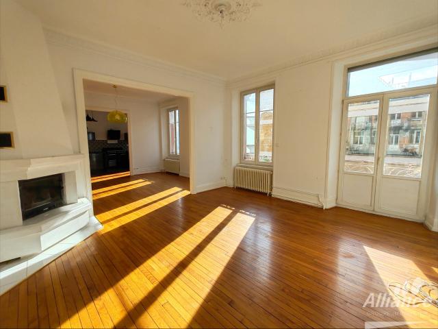 Appartement 6 pièces 158 m²