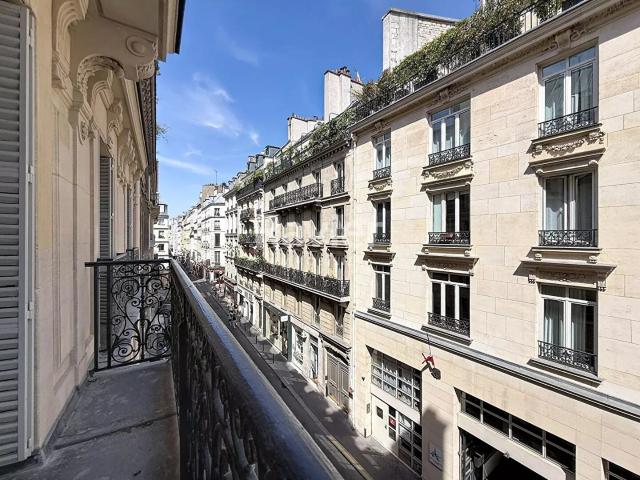 Appartement 6 pièces 158 m²