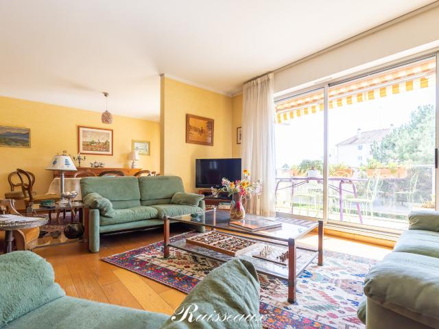 Appartement 6 pièces 158 m²