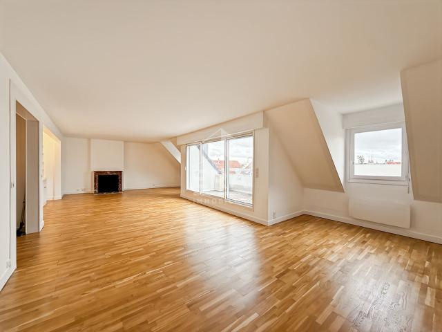 Appartement 6 pièces 158 m²