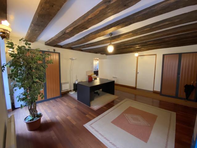 Appartement 6 pièces 159 m²