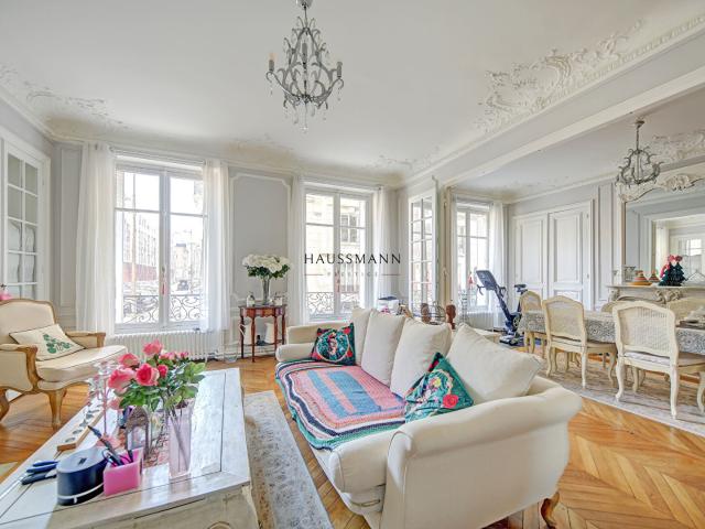 Appartement 6 pièces 160 m²