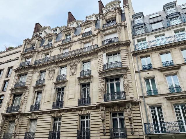 Appartement 6 pièces 162 m²