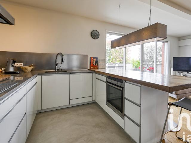 Appartement 6 pièces 162 m²