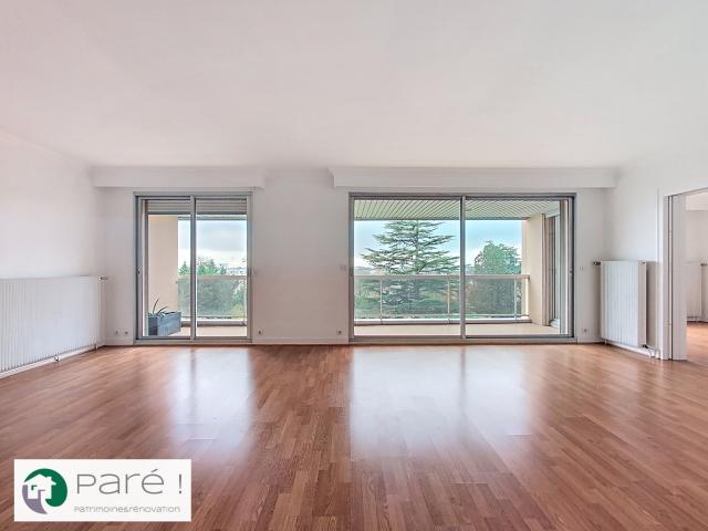 Appartement 6 pièces 166 m²