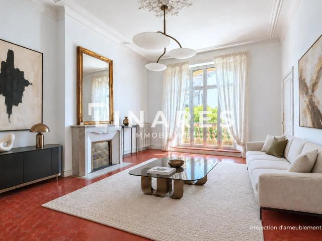 Appartement 6 pièces 166 m²