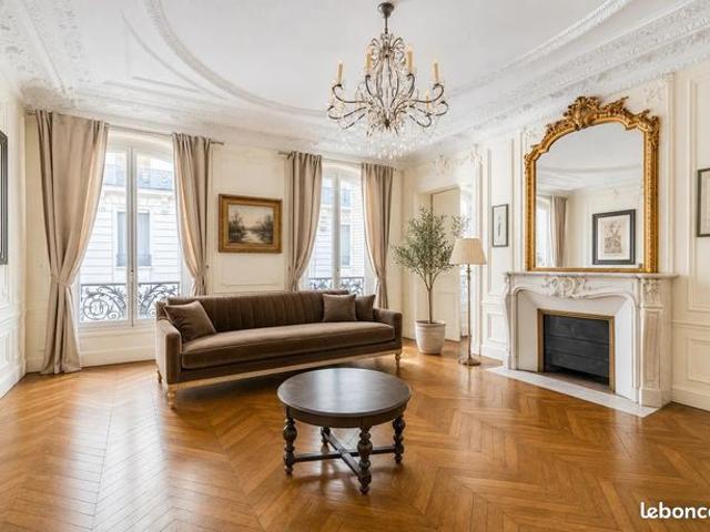 Appartement 6 pièces 166 m²
