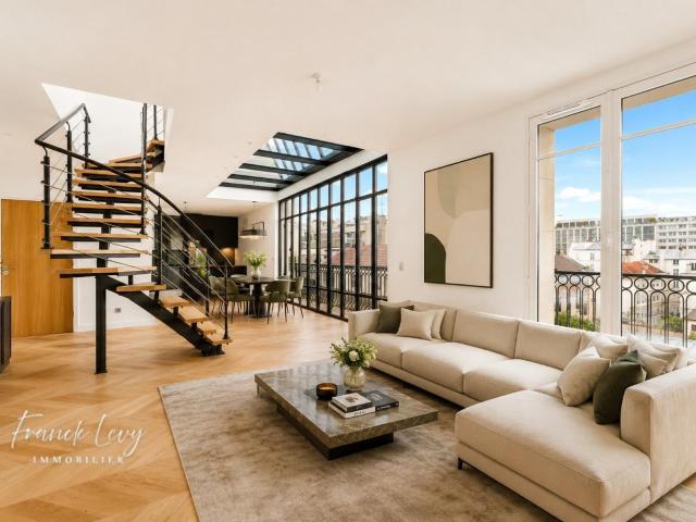 Appartement 6 pièces 170 m²