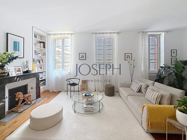 Appartement 6 pièces 172 m²