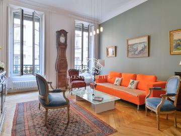 Appartement 6 pièces 172 m²