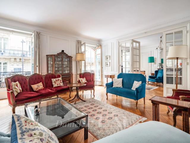 Appartement 6 pièces 175 m²