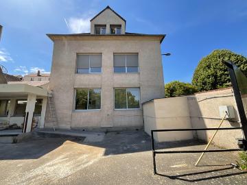Appartement 6 pièces 176 m²