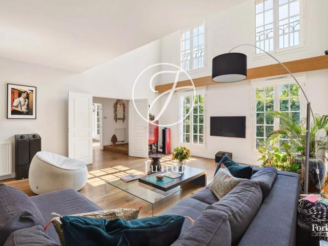 Appartement 6 pièces 176 m²