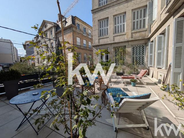 Appartement 6 pièces 176 m²