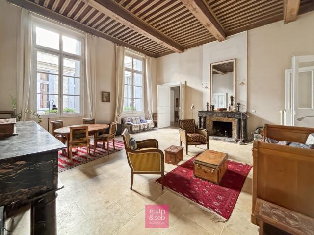 Appartement 6 pièces 177 m²