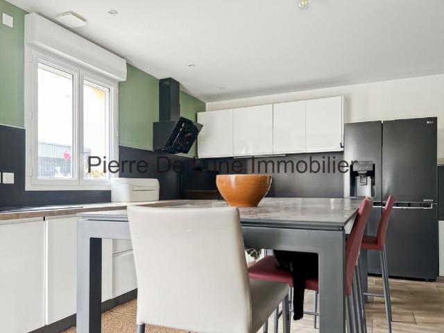 Appartement 6 pièces 178 m²