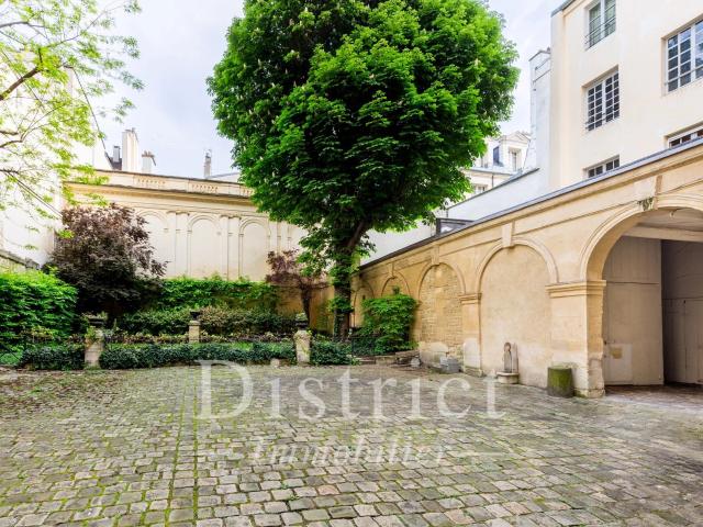 Appartement 6 pièces 180 m²