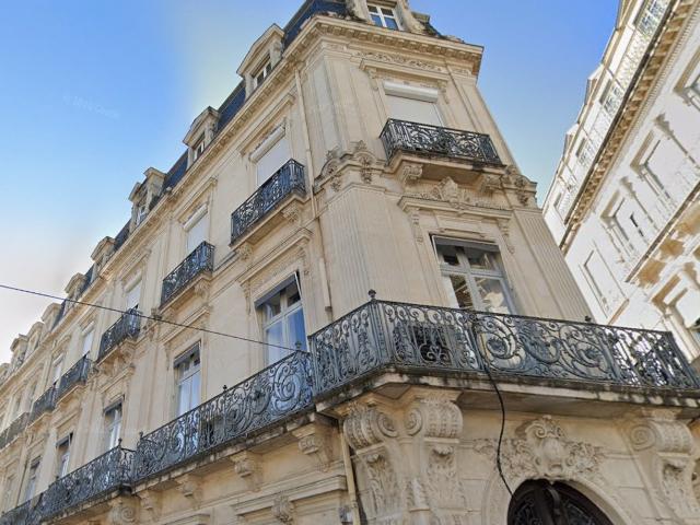 Appartement 6 pièces 180 m²