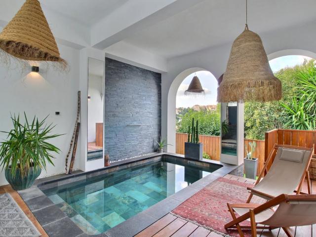 Appartement 6 pièces 185 m²