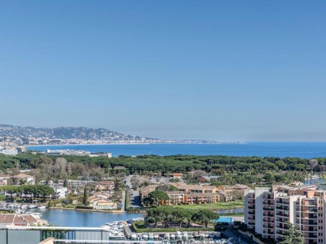 Appartement 6 pièces 188 m²