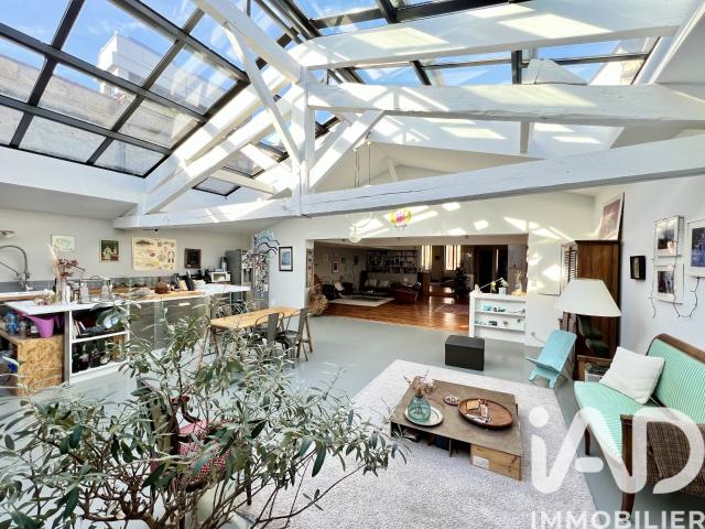 Appartement 6 pièces 189 m²
