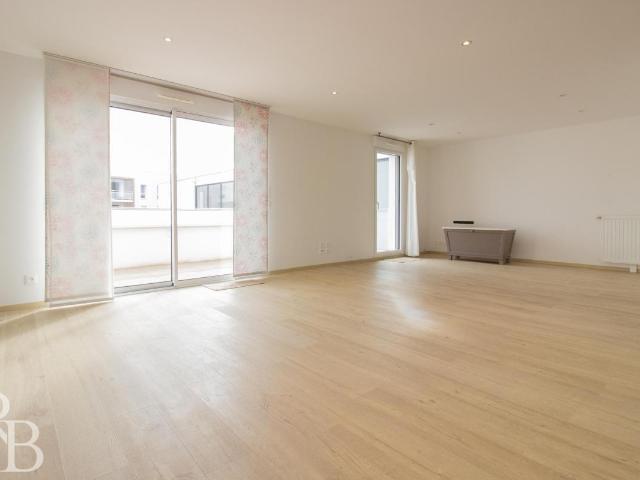 Appartement 6 pièces 191 m²