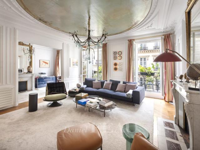 Appartement 6 pièces 193 m²