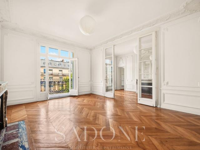 Appartement 6 pièces 193 m²