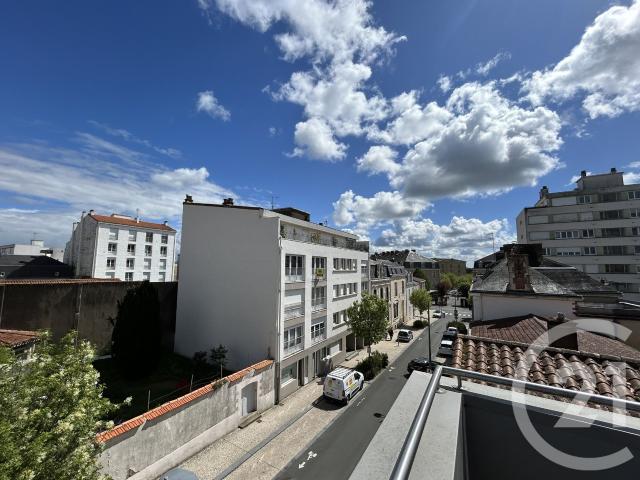 Appartement 6 pièces 193 m²