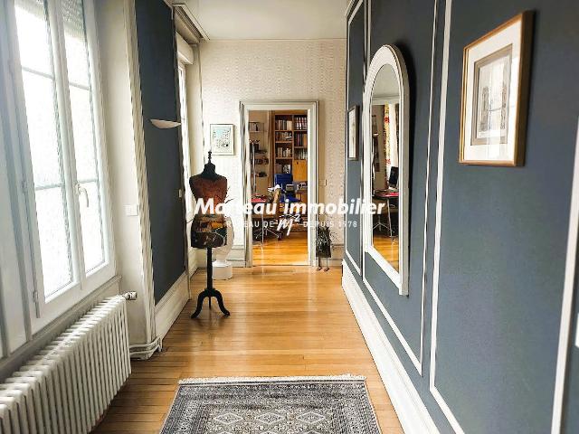 Appartement 6 pièces 195 m²