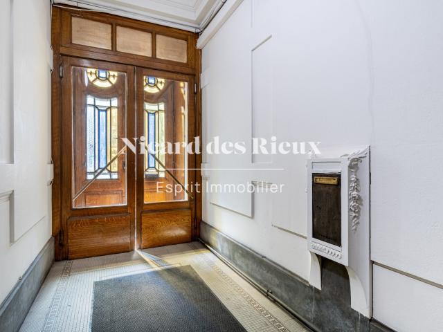 Appartement 6 pièces 198 m²