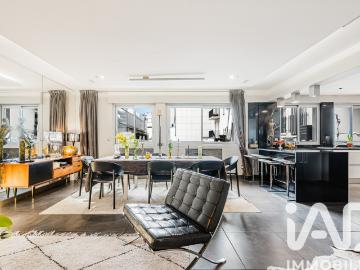 Appartement 6 pièces 200 m²