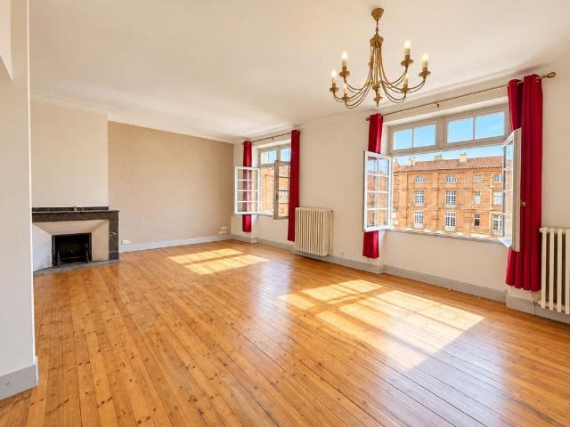 Appartement 6 pièces 200 m²