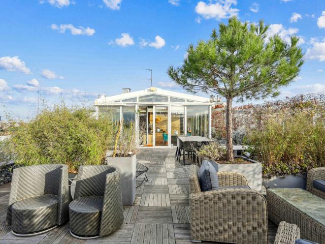Appartement 6 pièces 206 m²