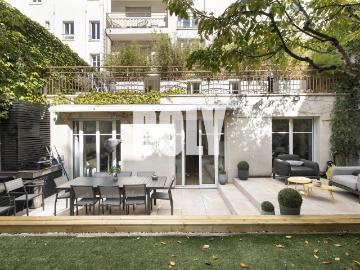 Appartement 6 pièces 210 m²