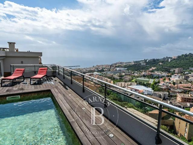 Appartement 6 pièces 212 m²