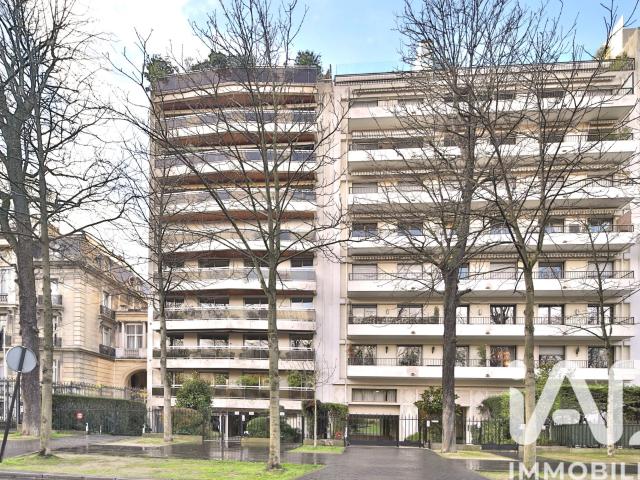 Appartement 6 pièces 213 m²