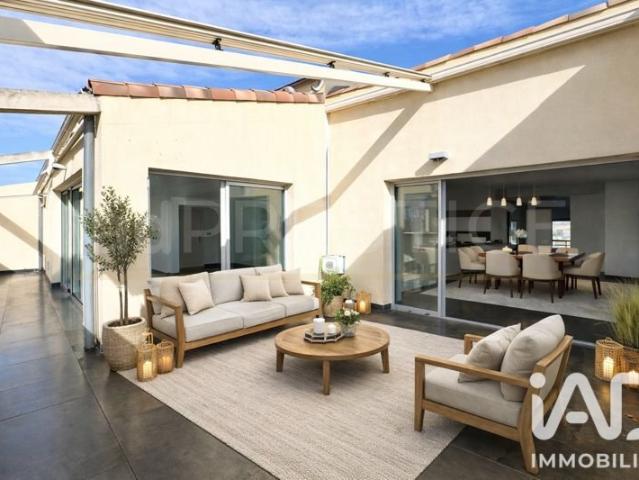Appartement 6 pièces 215 m²