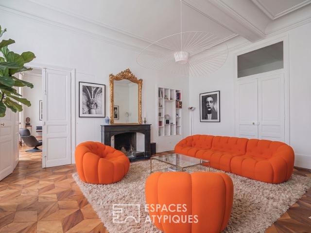 Appartement 6 pièces 216 m²